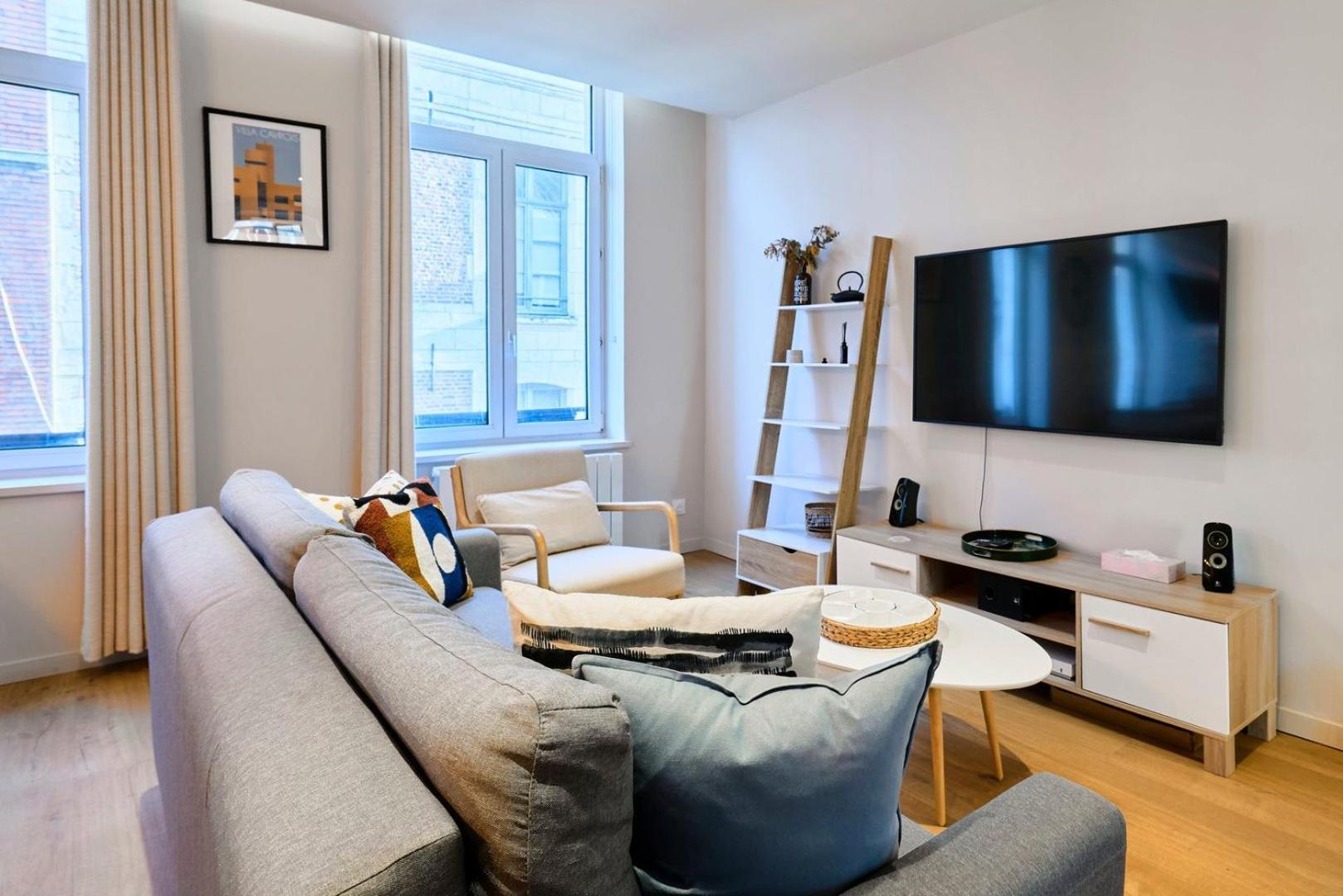Apartment With Parking In The Heart Of Old リール エクステリア 写真